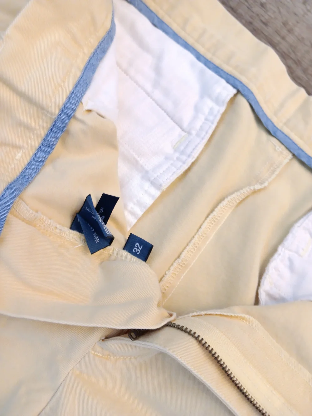 Vintage Polo Ralph Lauren Pale Yellow Flat-Front Shorts Men's Size 32